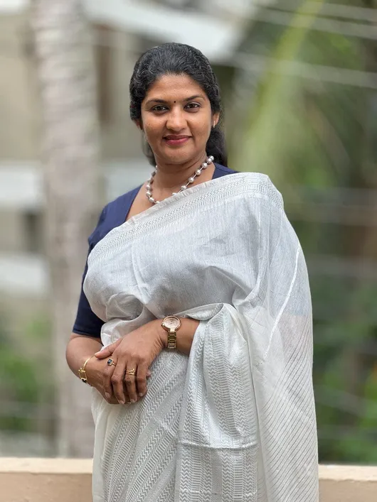 Elegant Mangalagiri Cotton Saree with Silver Zari Woven Borders